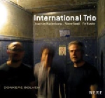 international trio ( badenhorst - swell - ravitz) - donkere golven international trio ( badenhorst - swell - ravitz) - donkere golven